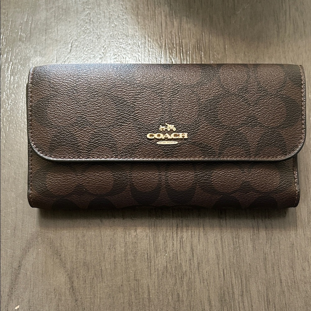Coach Signature Brown Clutch Wallet